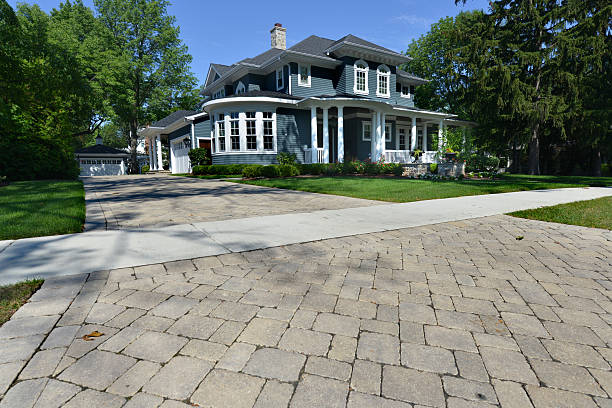 Best Local Driveway Pavers  in Pullman, WA